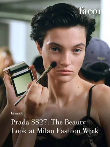 **💫 Prada на этот раз сделала ставку на волосы, а макияж отошёл на второй план**