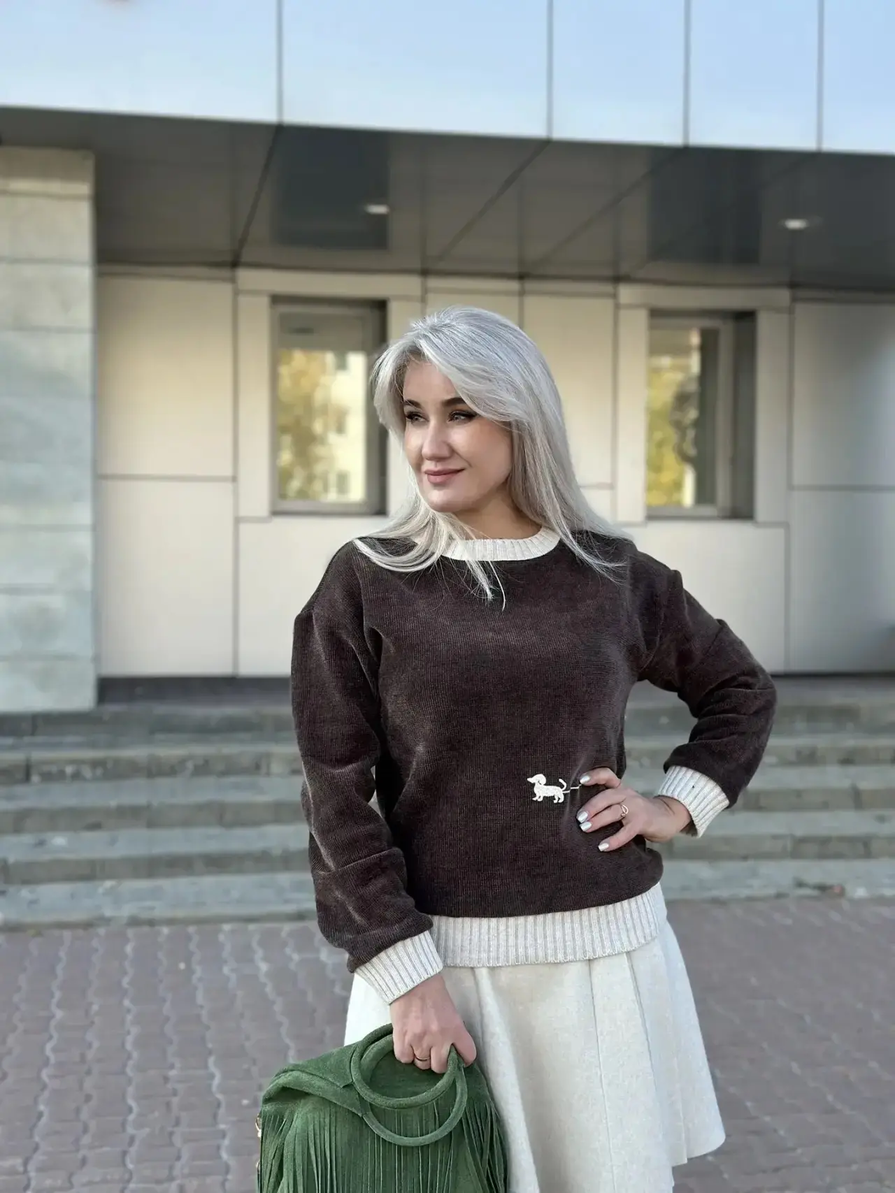 Хочется уюта и стиля? Эта кофточка — то, что нужно! Выполнена кофточка из микровельвета...