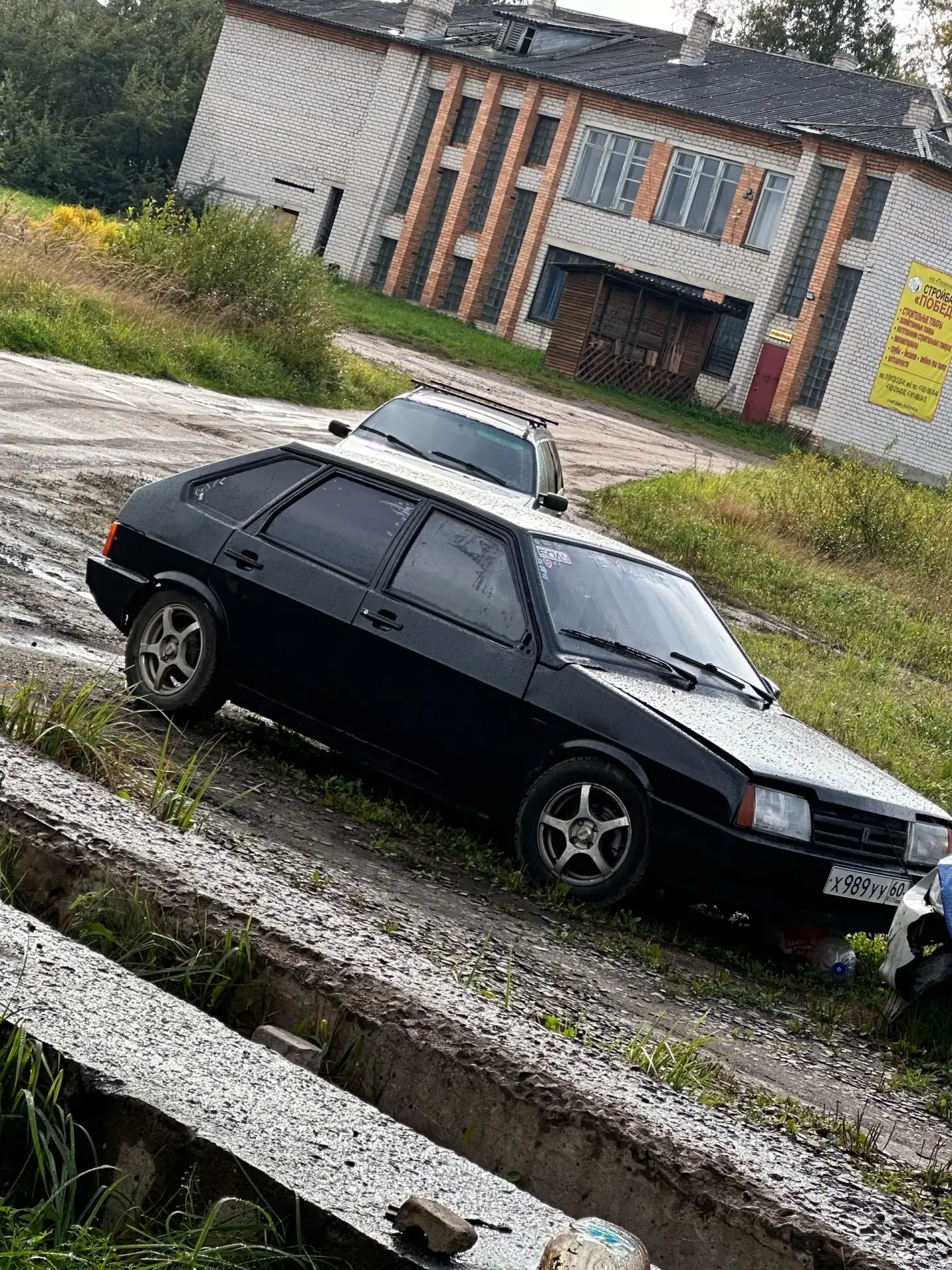 Продаю ваз 2109