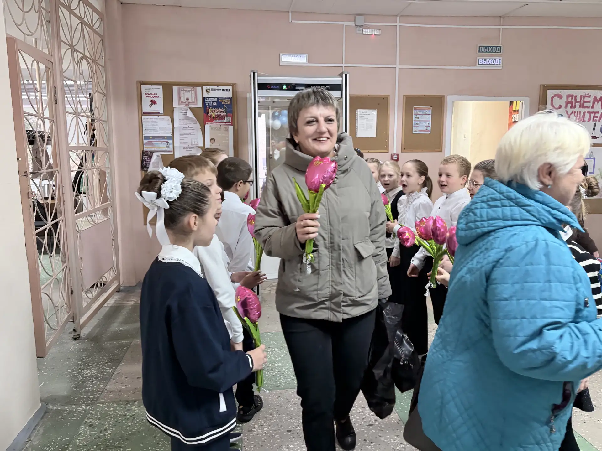🌸 С Днём учителя, дорогие наши педагоги! 🌸