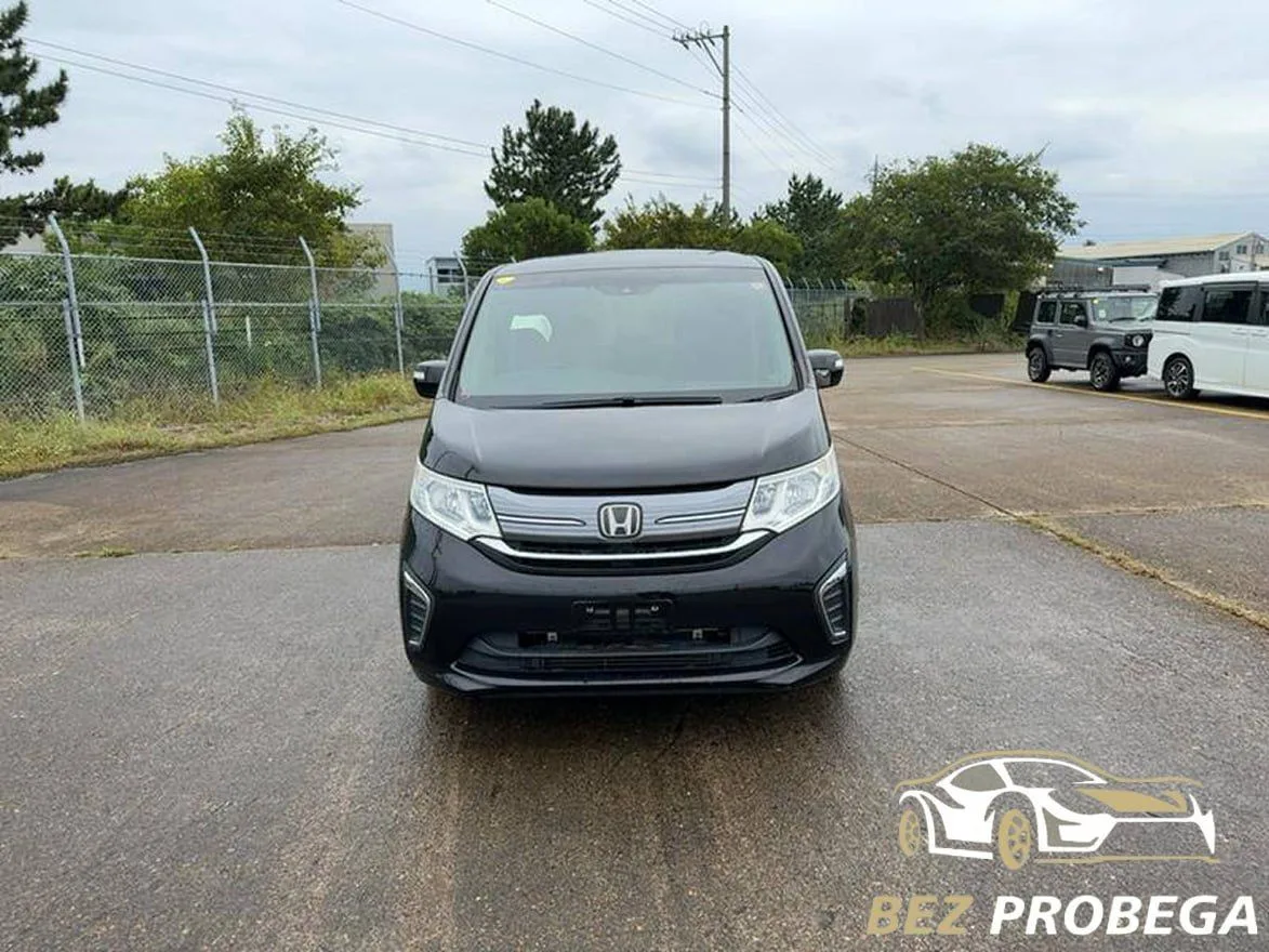 🖤 Honda Stepwgn уже на ярде!