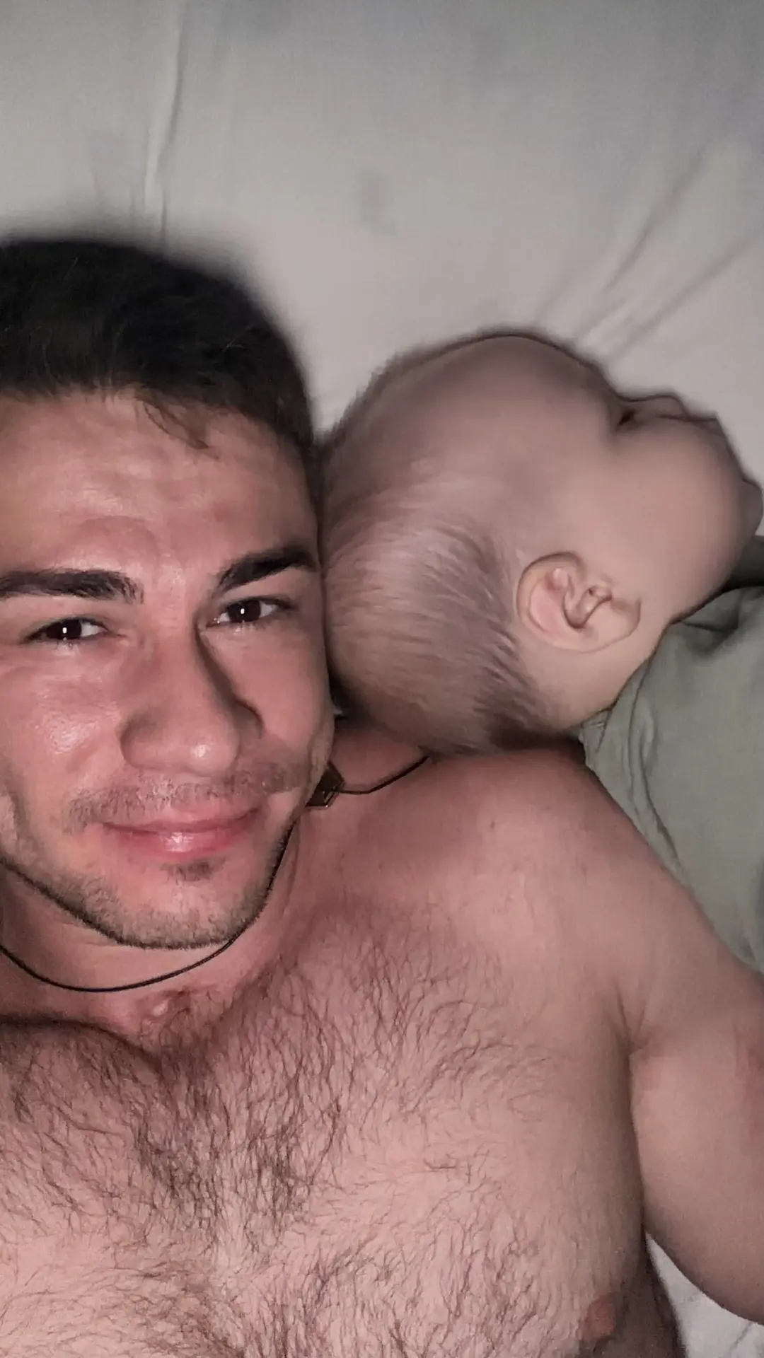 Уснул 💤🙏🏻