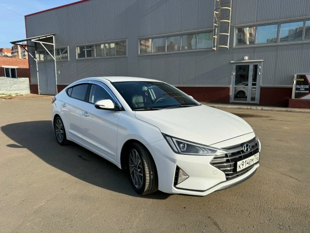 Hyundai Avante 2019 г