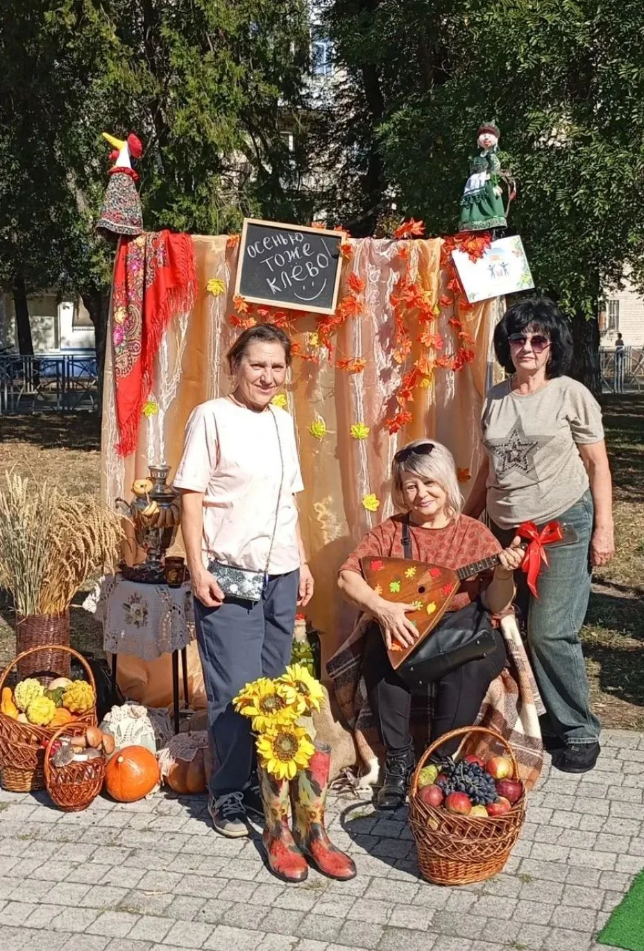 В Невинномысске праздник в самом разгаре! Наша Покровская ярмарка — это не просто торго...