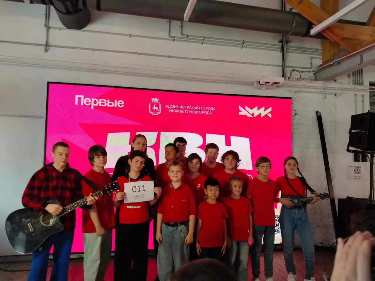 🎉 Наша команда КВН «Без вариантов» — просто огонь! 🔥