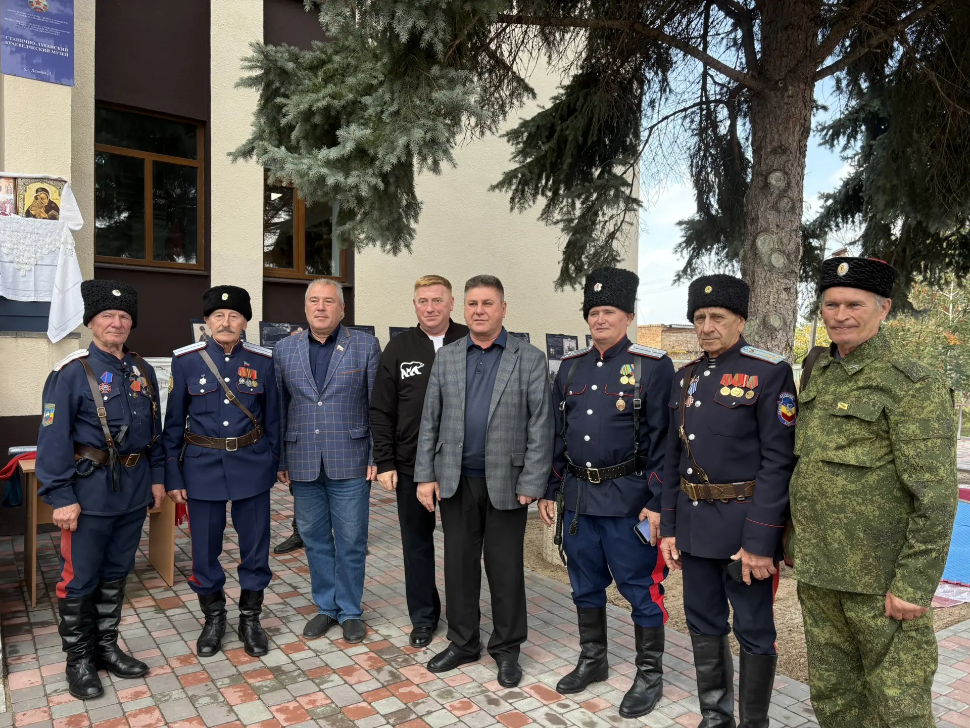 Сегодня совместно с депутатами Народного Совета ЛНР Василием Леоновым и Юрием Юровым по...