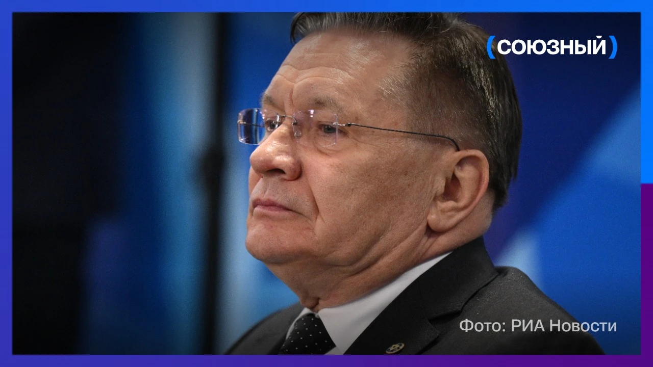 Первая российская атомная электростанция на Луне появится к середине следующего десятил...