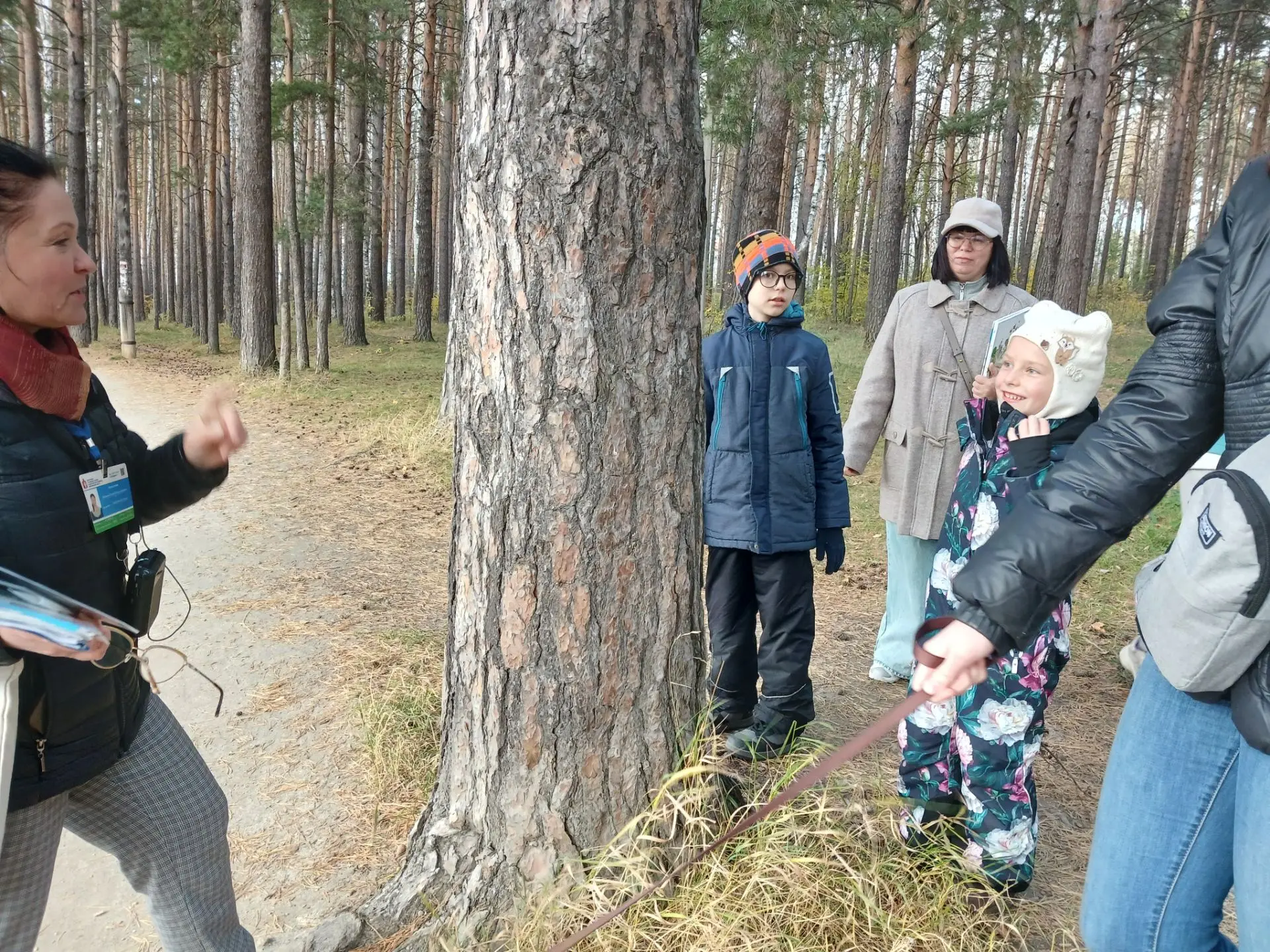 Досуг может быть познавательным🌳🌿🌱: состоялась наша экскурсия по эко- тропе