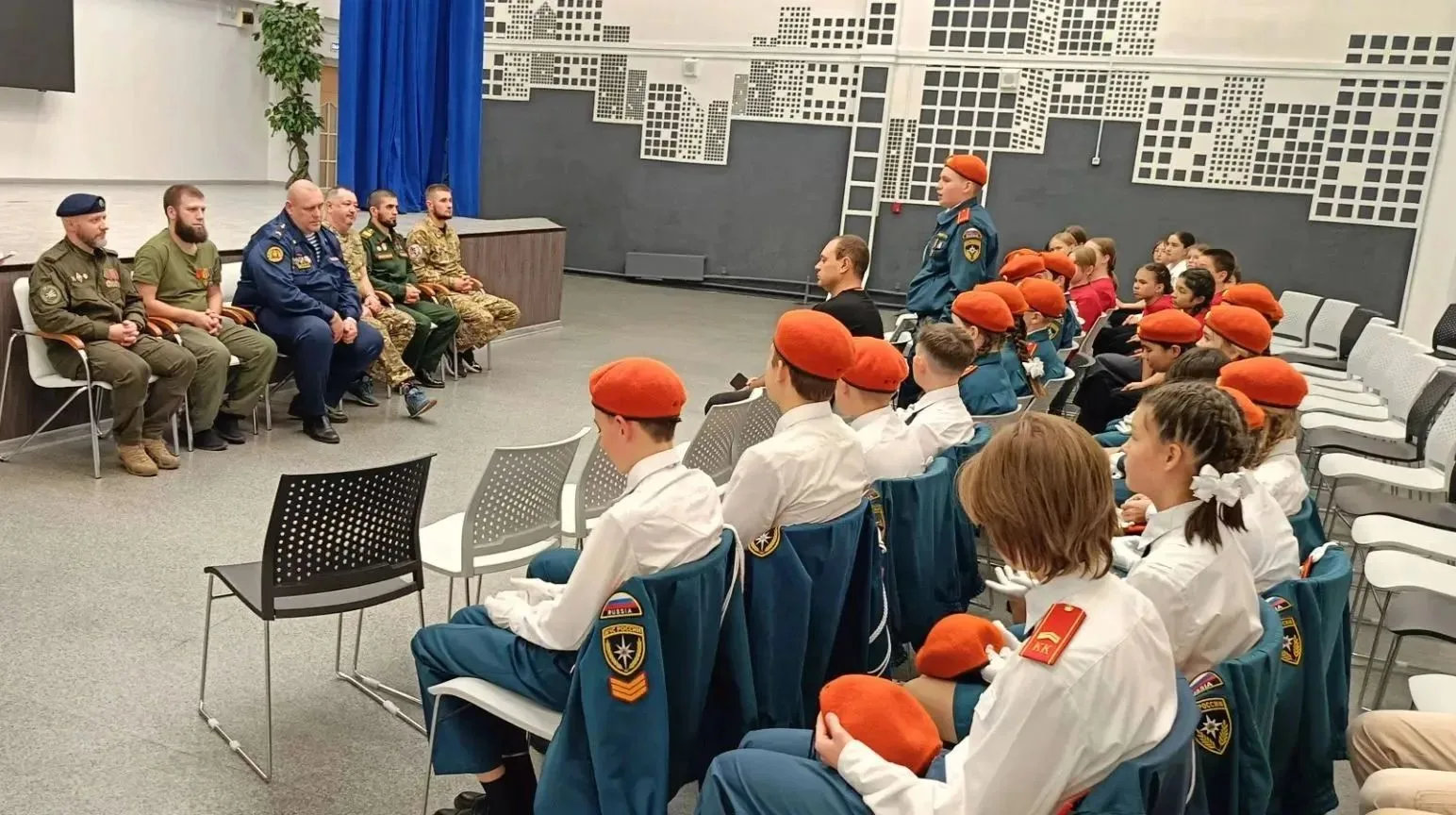 Сегодня, 16 октября 2026 года в МБОУ "Нижнесортымская СОШ" состоялся Урок мужества, уча...