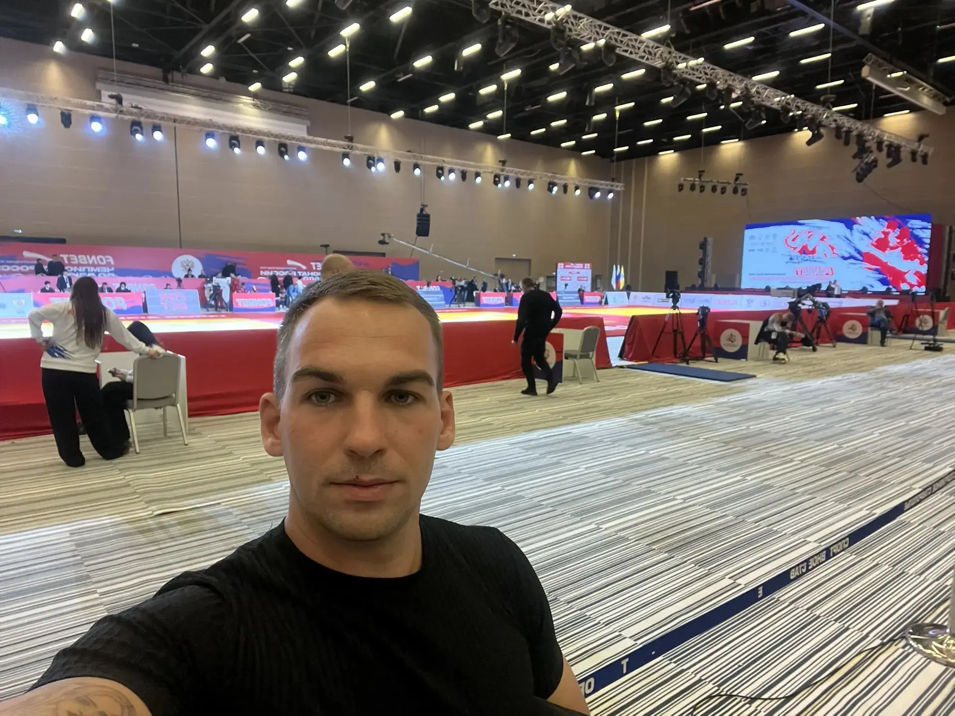 Учитель ОБЗР и физической культуры Руденко Захар Андреевич посетил Чемпионат России по ...