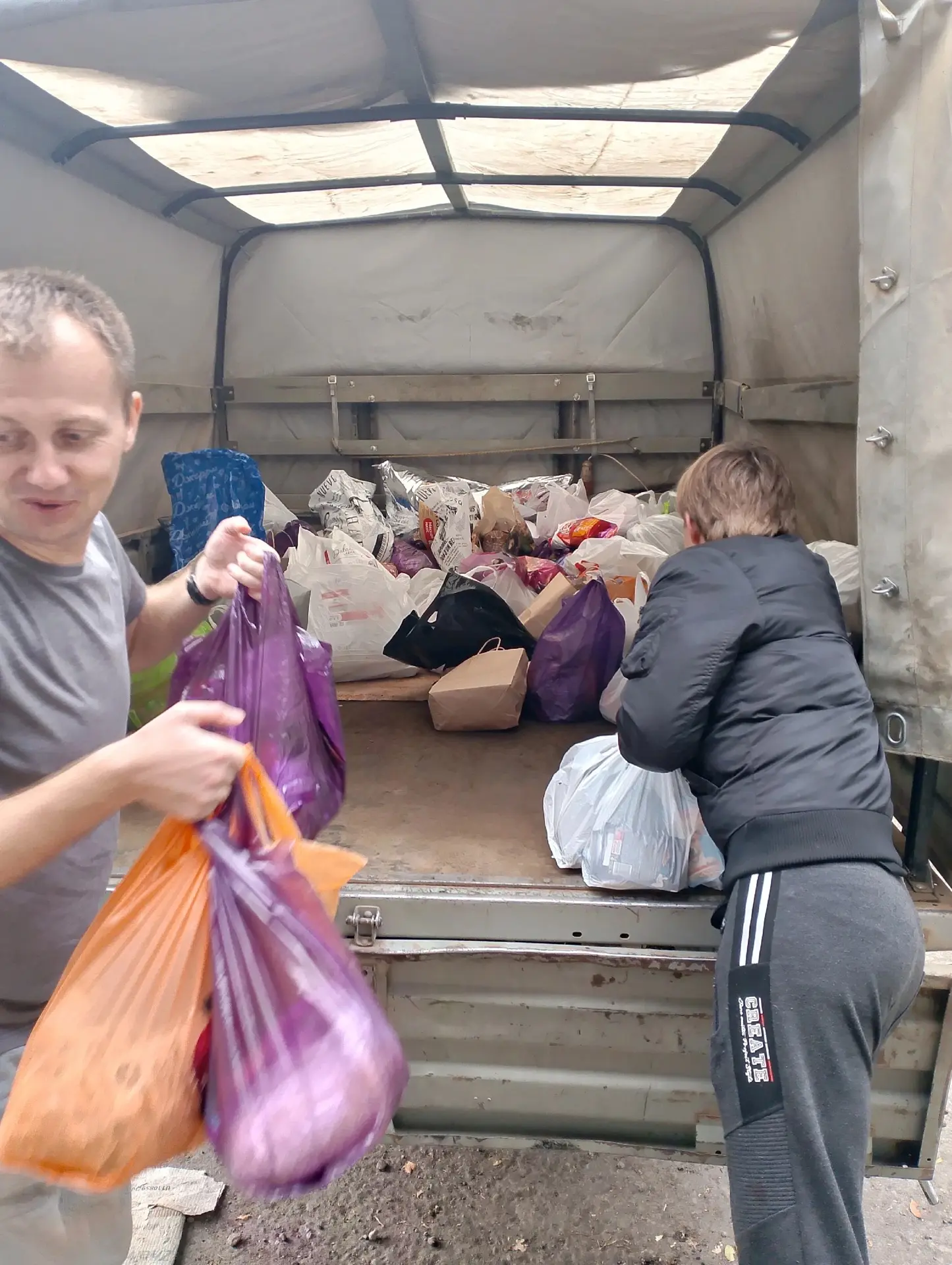 Дорогие ребята, уважаемые педагоги и весь коллектив ГБОУ ЛНР "ЛУВК №51 имени 10-летия Р...