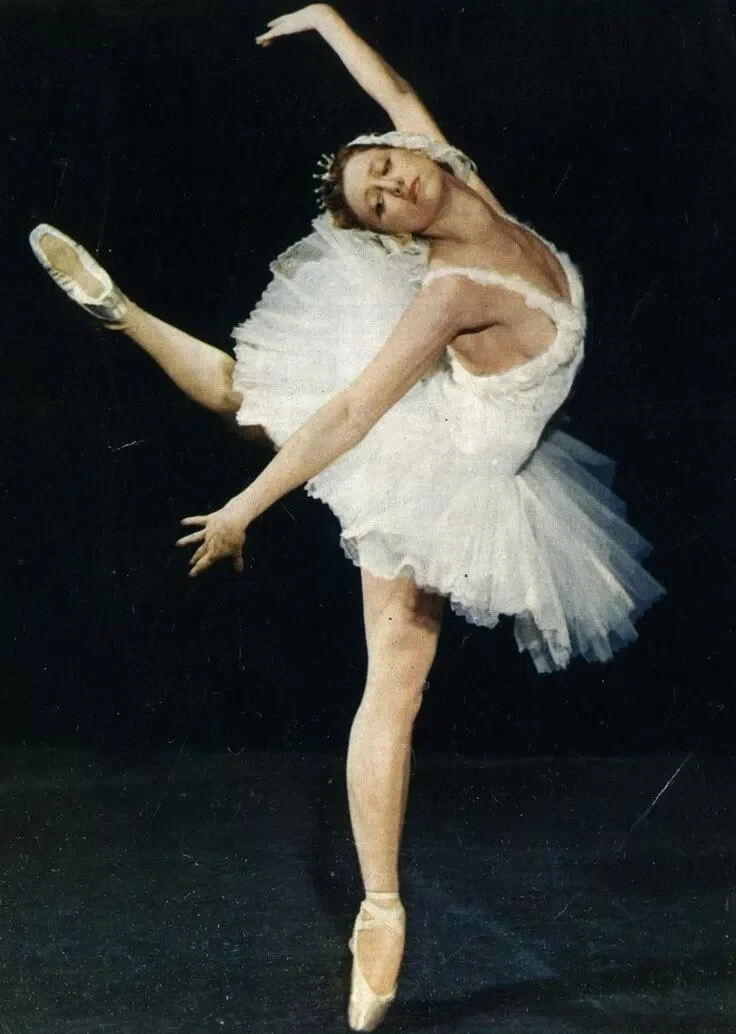 Майя Михайловна Плисецкая (1925–2015) — выдающаяся советская и российская балерина, хор...