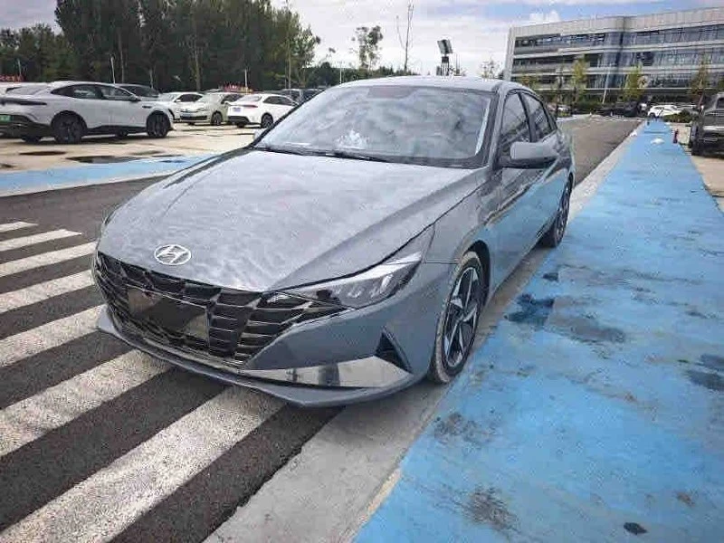 Hyundai Elantra 2022 1.5L CVT GLX Elite 150h/p, пробег 51 т.км.