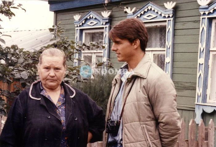 А вот и фотодоказательства поездки Тома Круза в Россию в 1988 году. Том прилетел со сво...