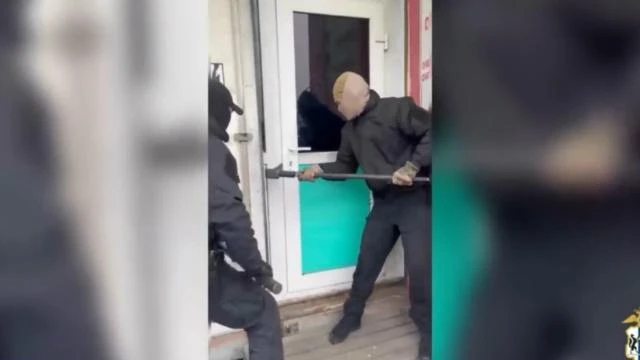 Находящийся под следствием новосибирский бизнесмен повторно попался на сбыте нелегально...