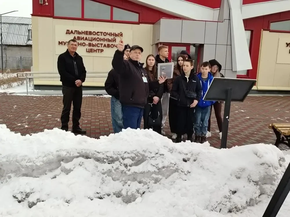 Наша школа гордится успехами своих учеников: 20 марта 2026 года отличившиеся ребята отп...