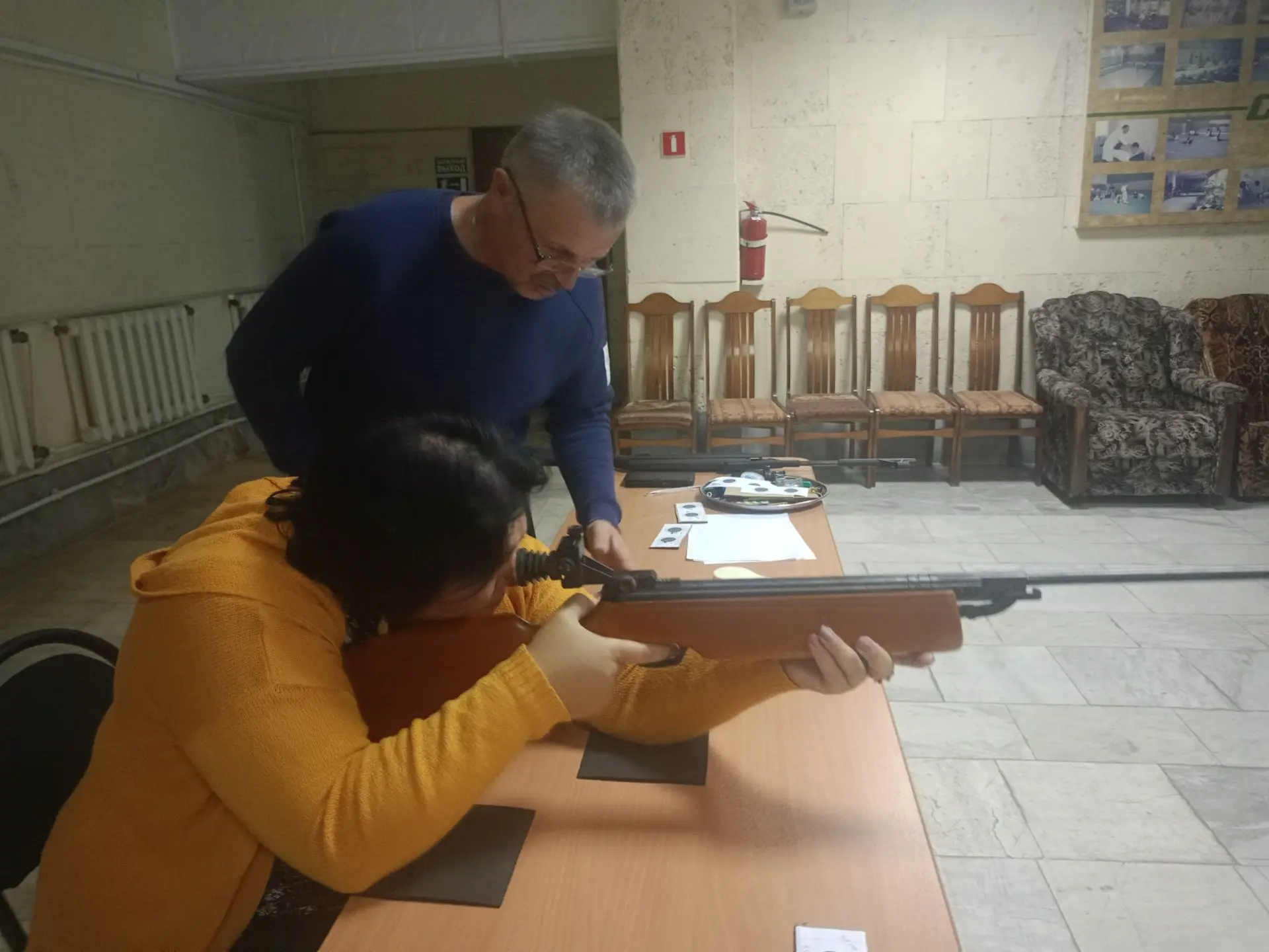 Сборная команда нашего учреждения готовится к открытому лично- командному Чемпионату и ...
