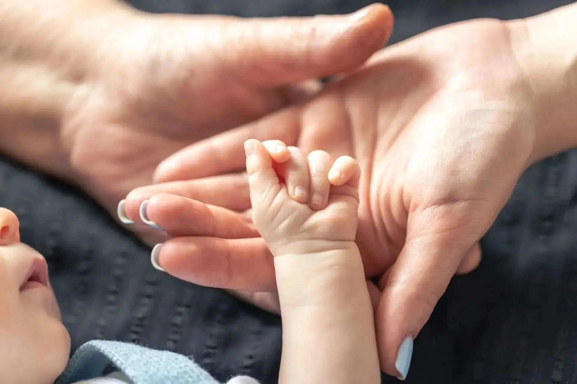 🍼 7529 новорождённых появилось на свет с начала года в Хабаровском крае