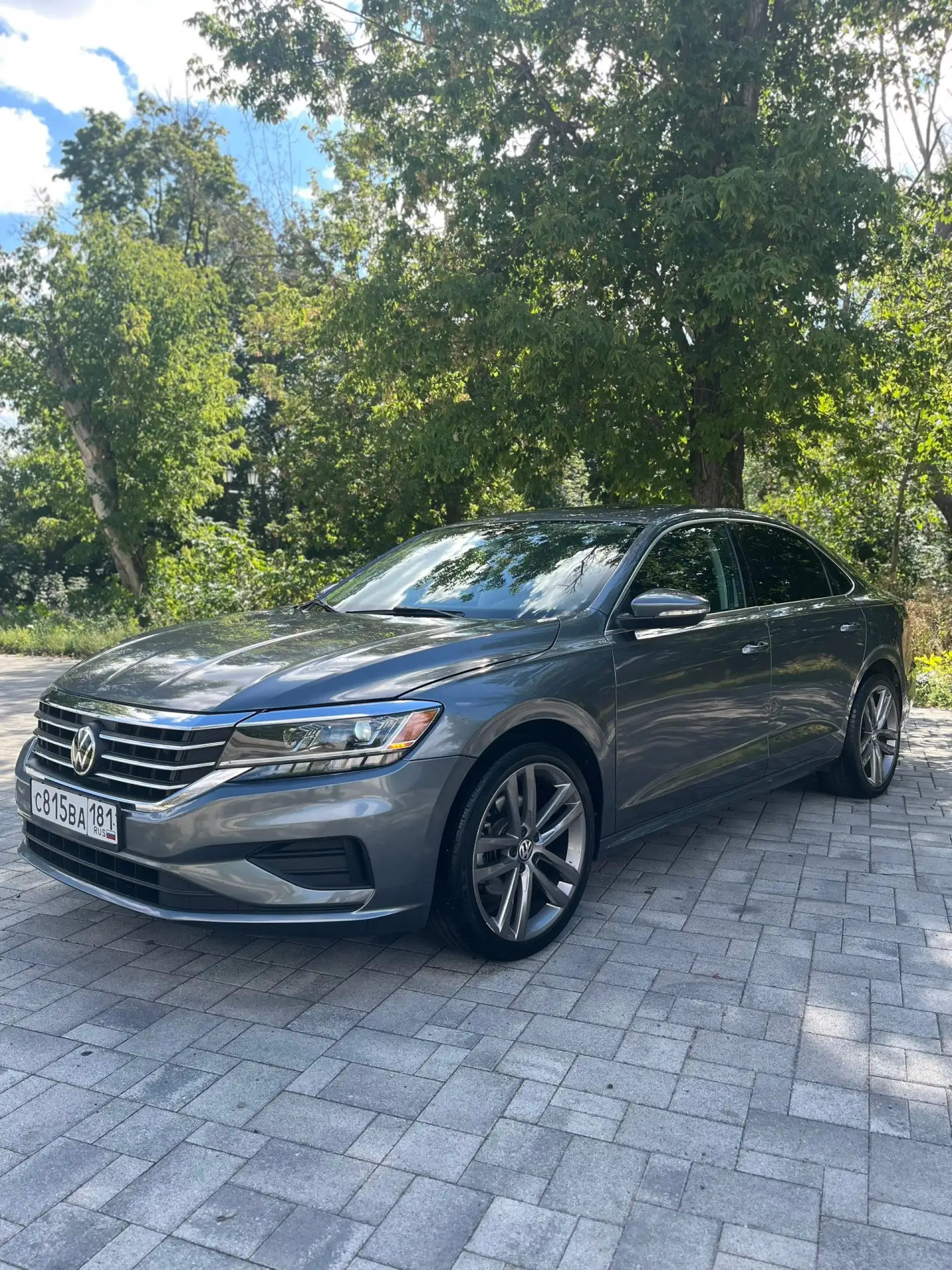Продам Volkswagen Passat B8 2019 года выпуска. Мотор 2.0 TSI (190 л с), коробка автомат...