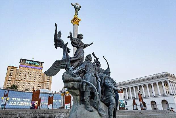 ↗️ Украине предрекли разделение