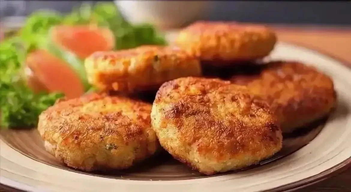 Домашний ужин без лишних хлопот! Нежнейшие котлеты из Севанского Сига 🐟🍽️✨