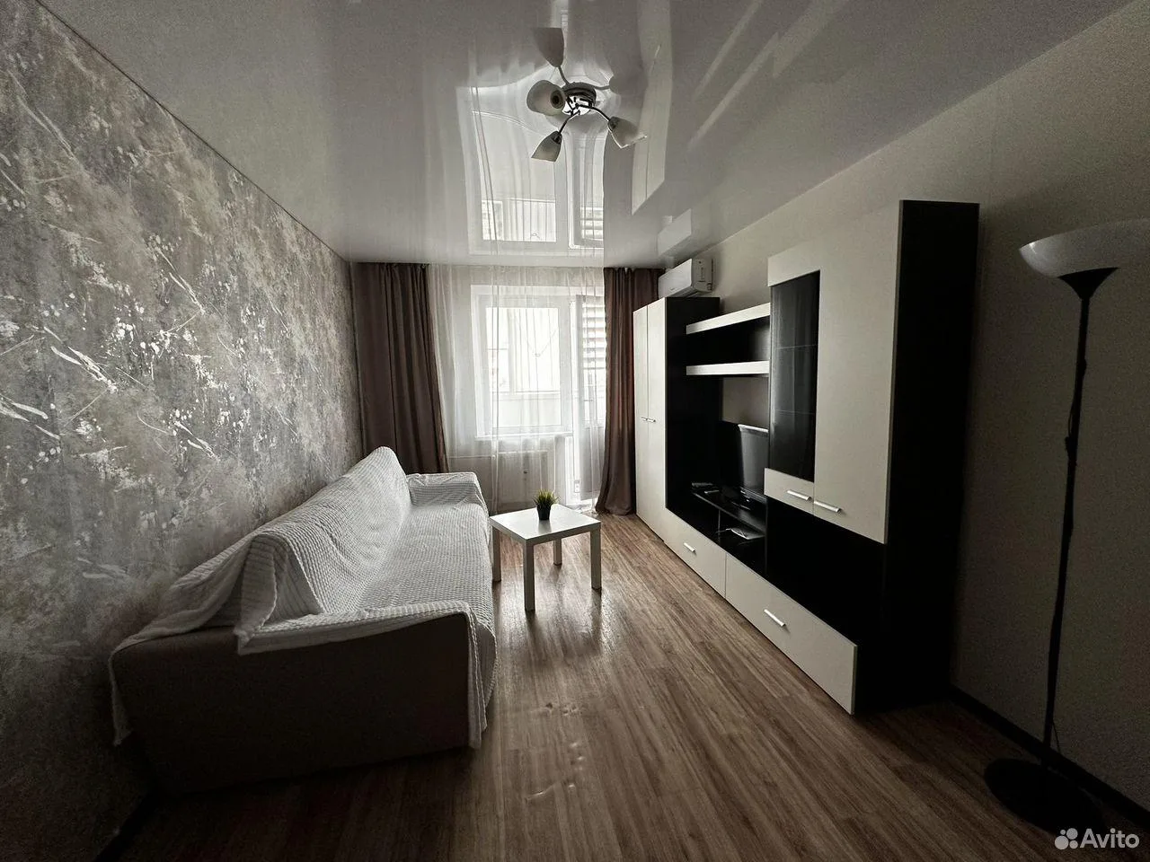 Сдам без посредников: студия, 27м²