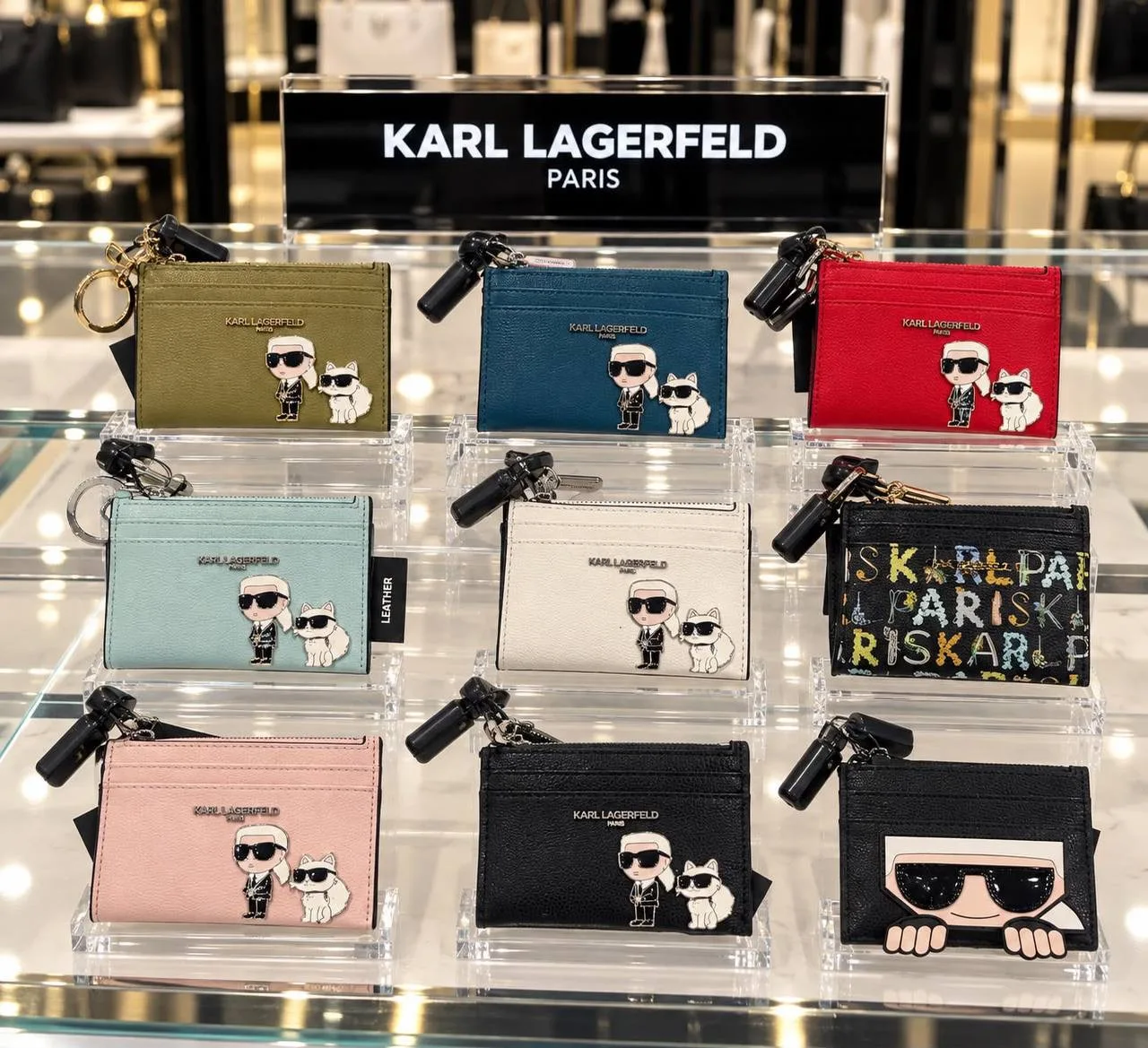KARL LAGERFELD🏷️