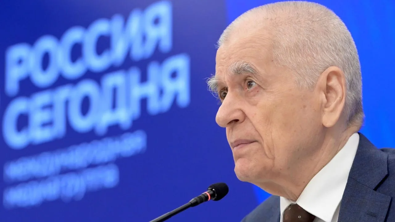⚠️ Женщины в России могут рожать и до 60 лет, а мужчины могут стать отцами до 90 лет — ...