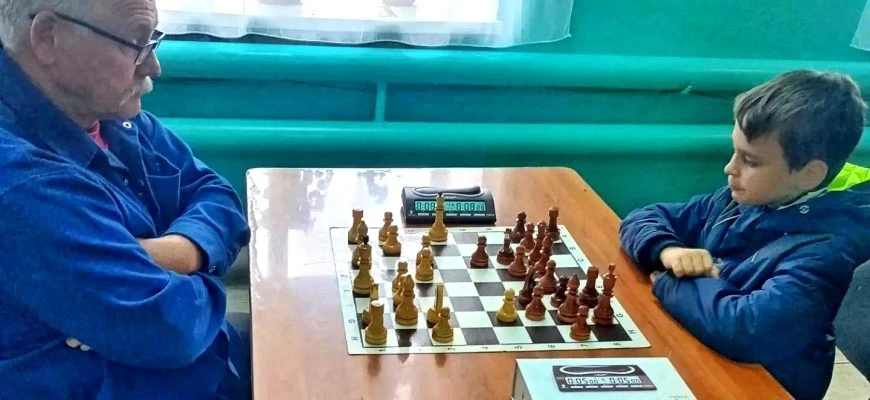 В Гуково прошел шахматно-шашечный турнир