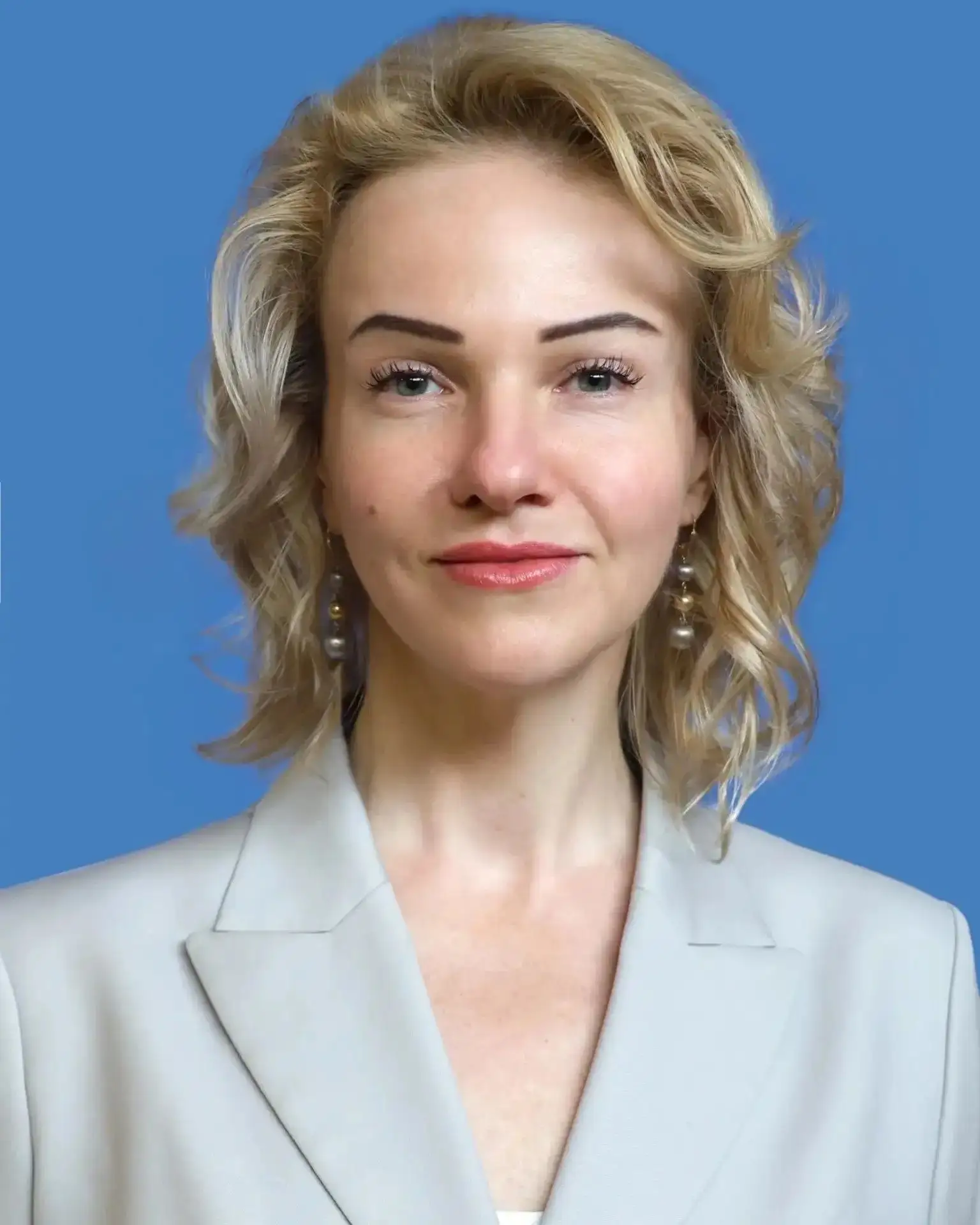 Светлана Лукаш официально вступила в должность сенатора Российской Федерации от Еврейск...