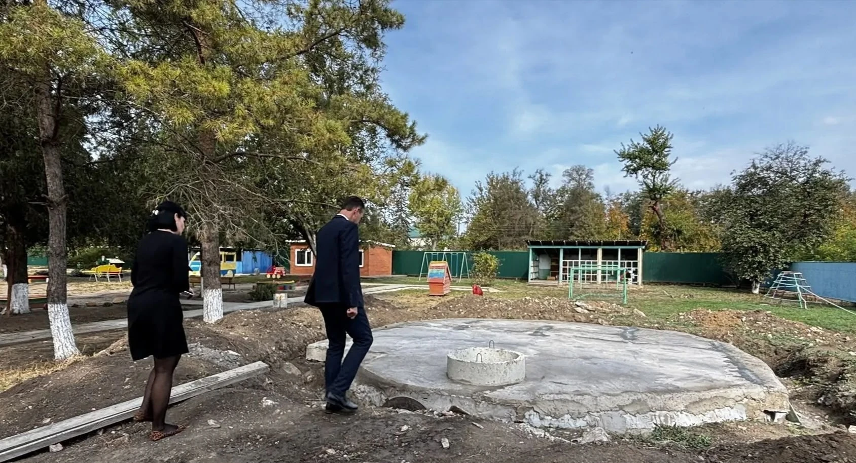 🏗️ В детском саду №16 Рассветовского поселения завершают ремонт пожарного водоёма