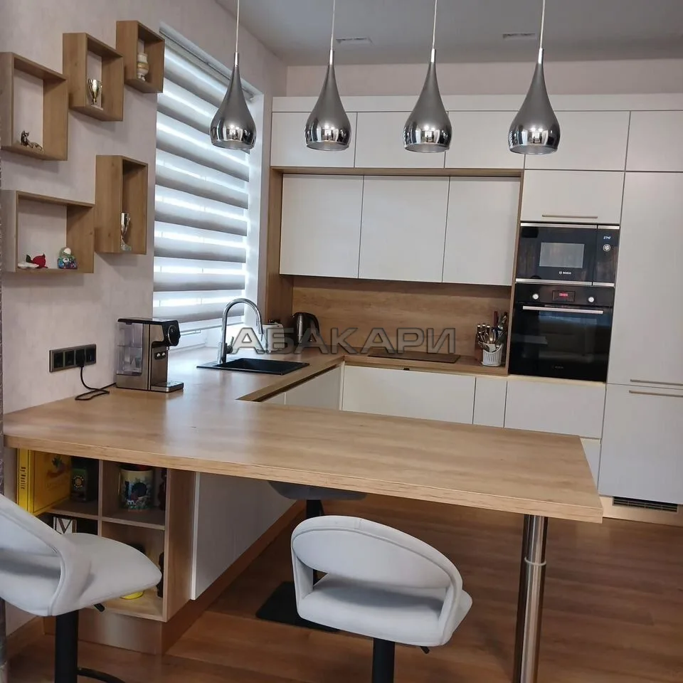 🏠 Живописная улица, 1/4