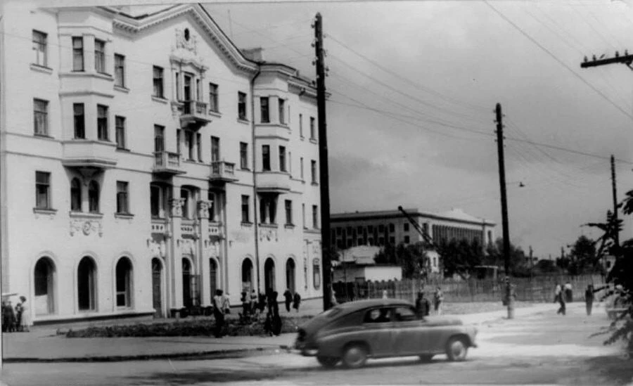 Улица Пушкина (1957—1958)