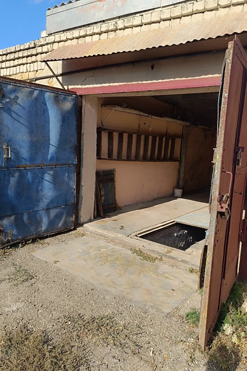 Продам гараж, р-н пролетариата Донбасса, кооператив Заря, 750000 руб. +79591281167