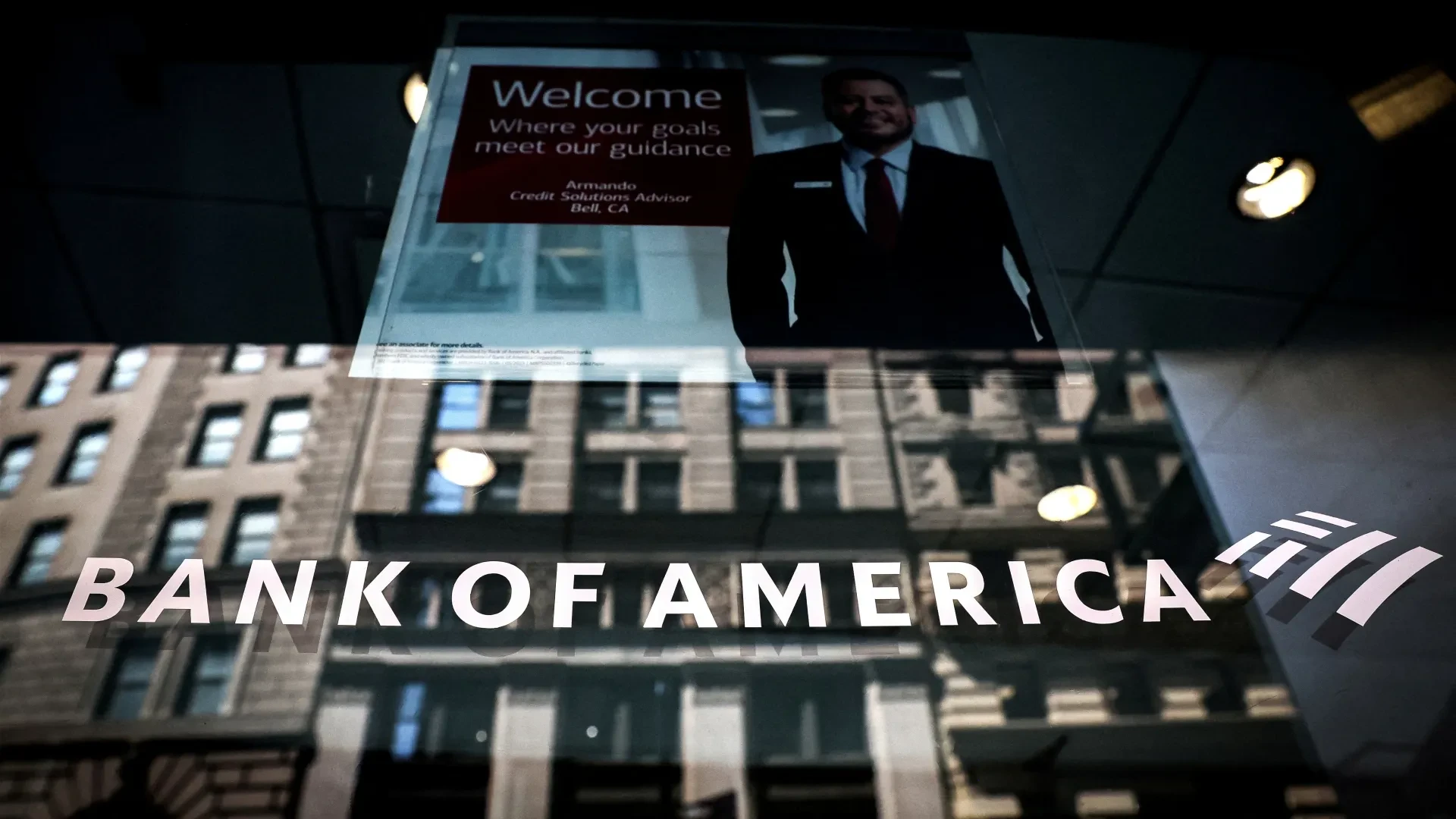 А, вот прикол вдогонку. Bank of America-то признал умышленные нарушения закона о банков...