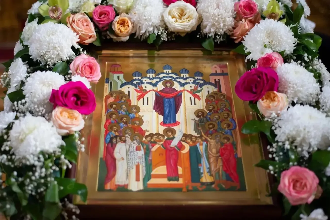 🙏 Сегодня православные отмечают Покров Пресвятой Богородицы