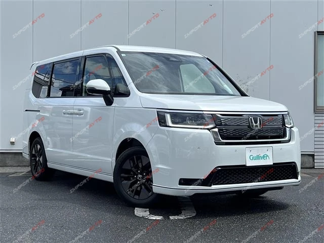 В продаже Honda Stepwgn Spada Premium Line 1.5 CVT, 2026