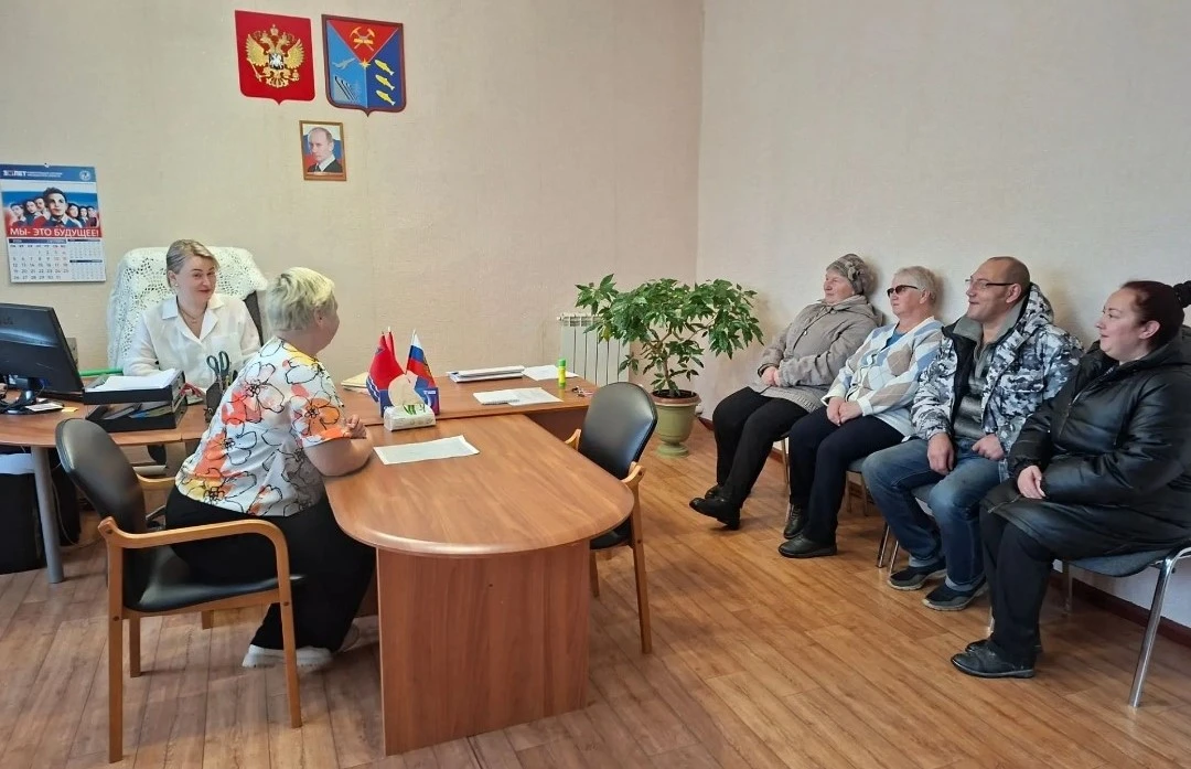 🔷Для жителей п. Талая специалисты Хасынского Кадрового центра «Работа России» провели ...