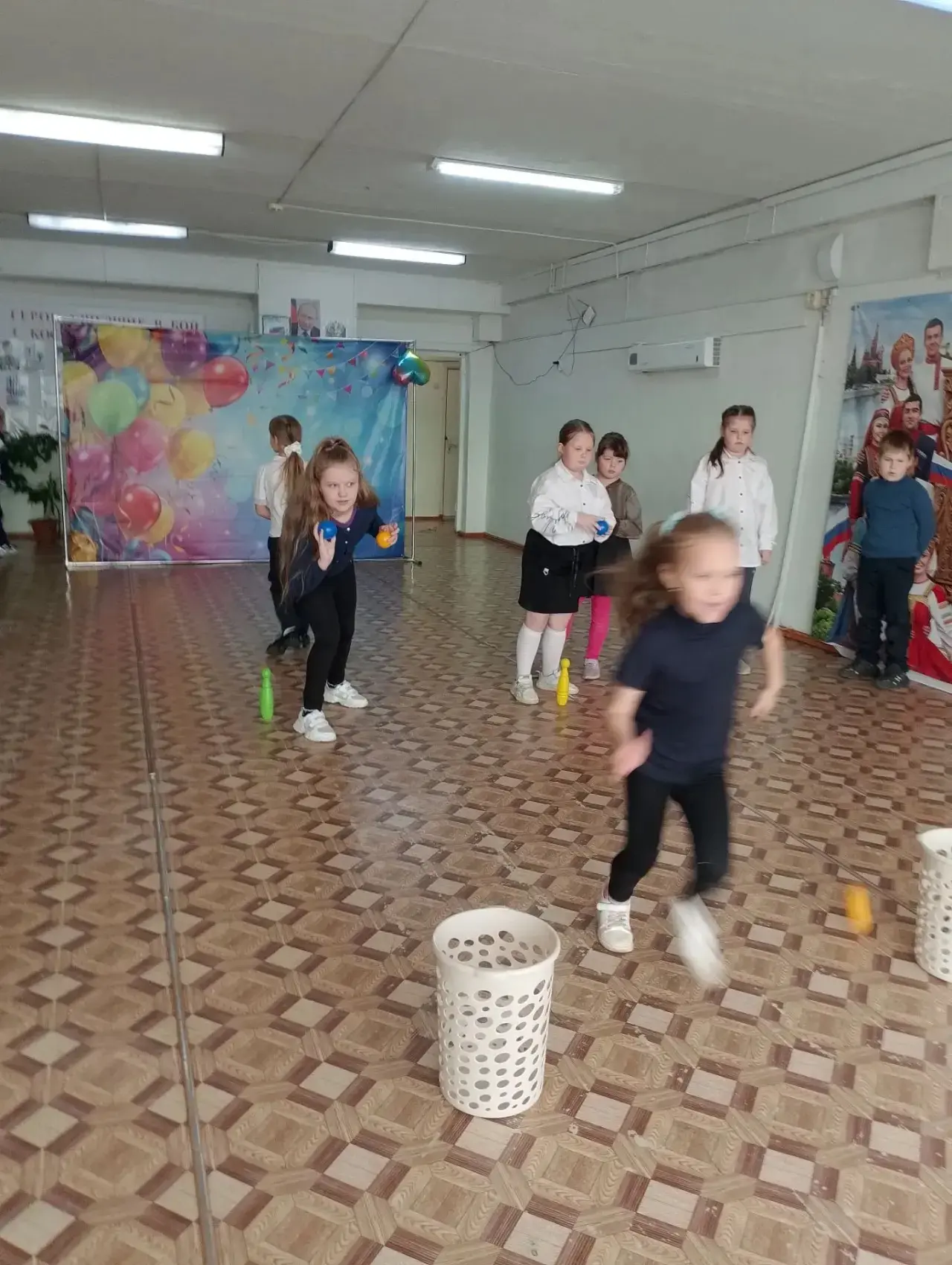 🍁Сегодня работники районного ДК провели для учащихся игровую программу , посвященная Д...