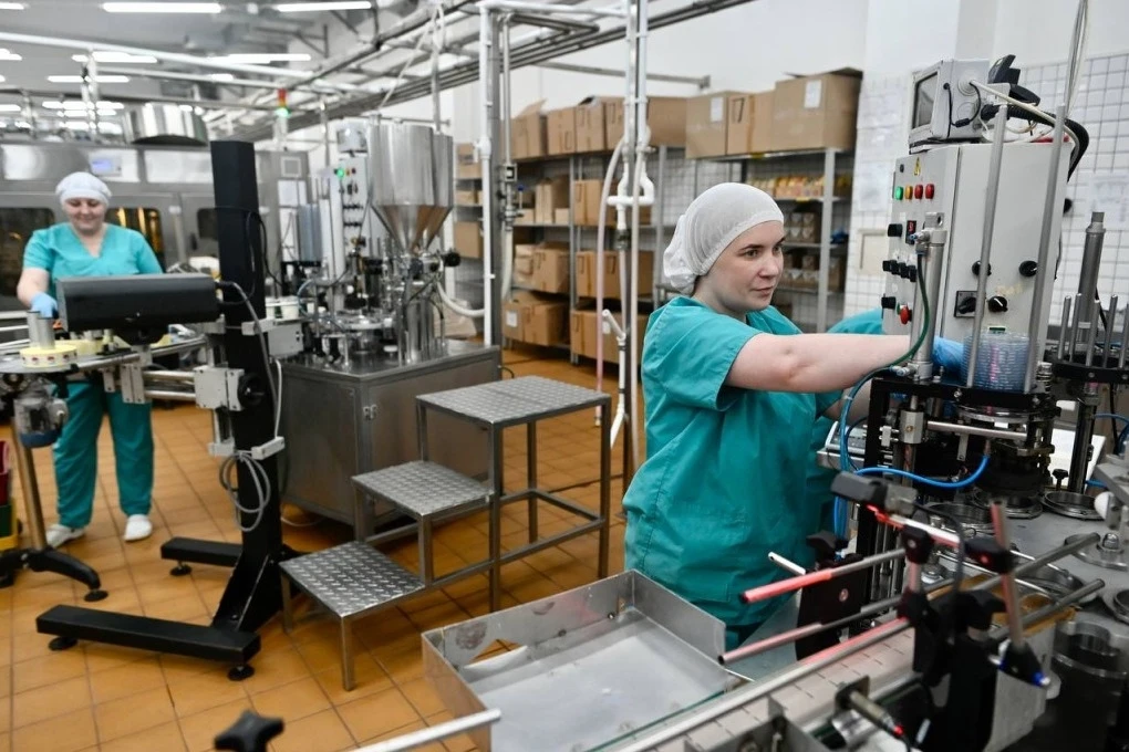 🤝 Сотрудники двух предприятий Тамбовской области направили однодневный заработок на по...
