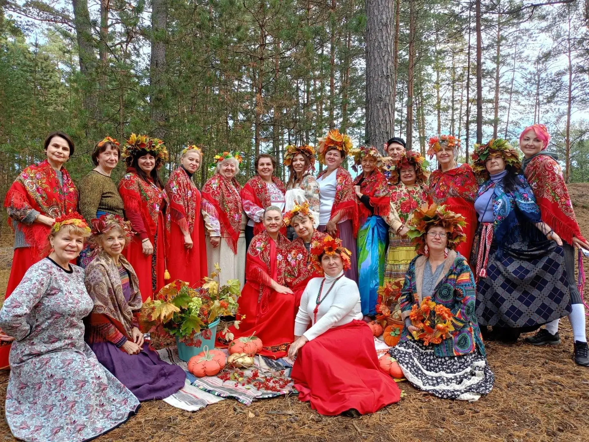 Осенины 🍁🍂📸 Наши фото с праздника в карусели и в альбоме https://vk.ru/album-2313594...