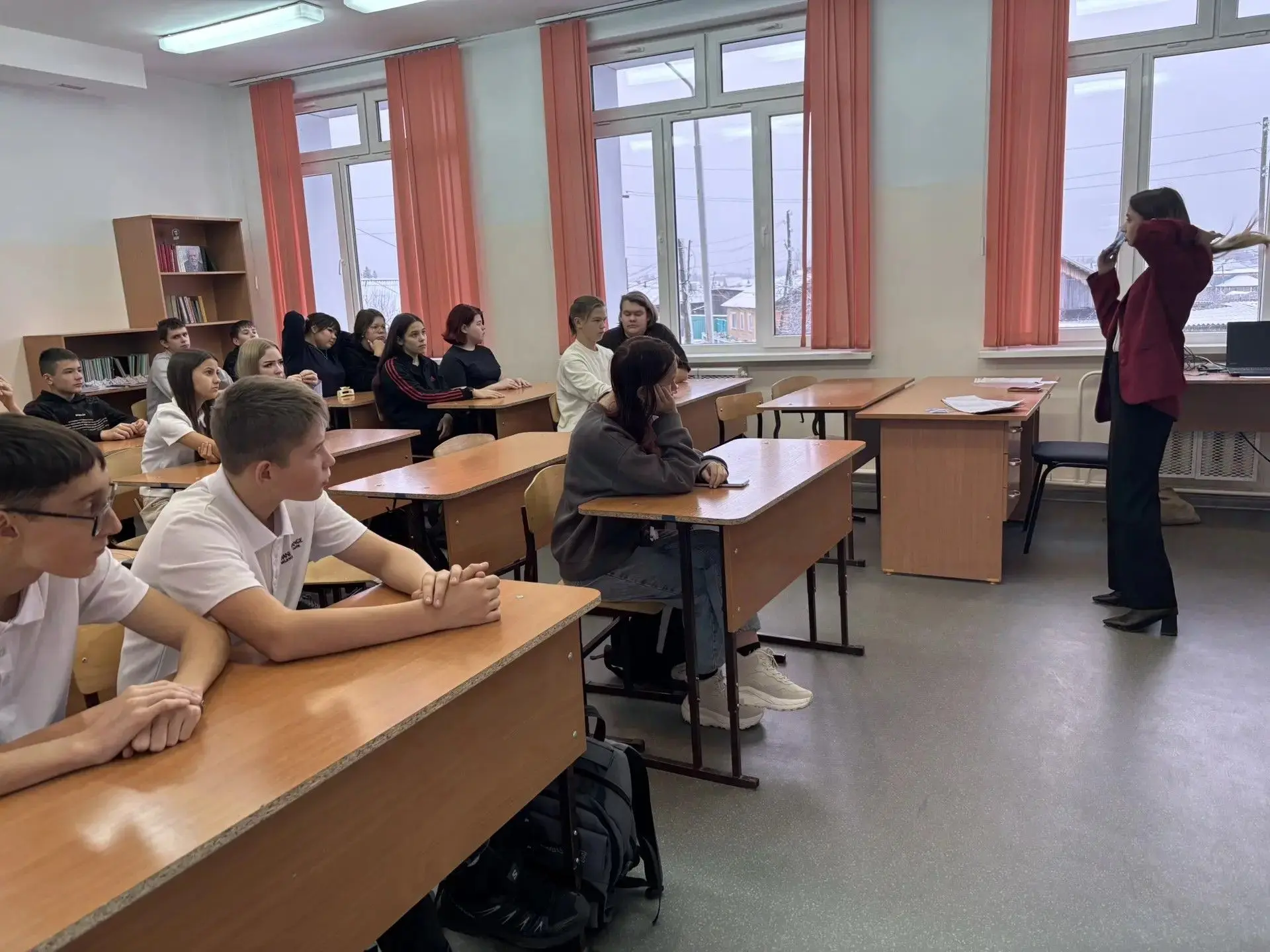 В рамках Краевого семейного финансового фестиваля "Путешествие с расчетом" в Пировской ...