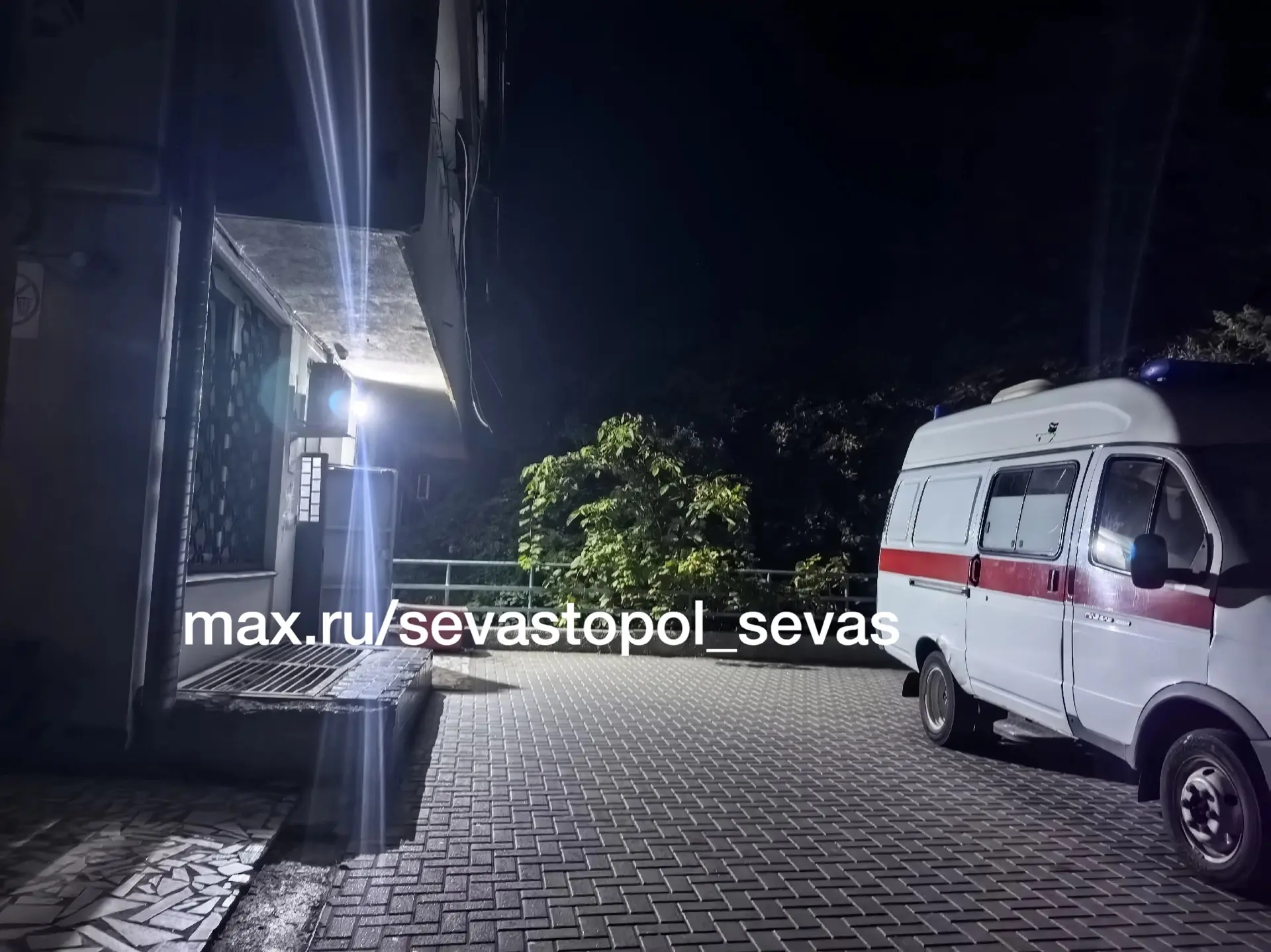 9 октября вечером заболело ухо. Приняла решение не тянуть до утра и поехать в 1 гор. Пр...