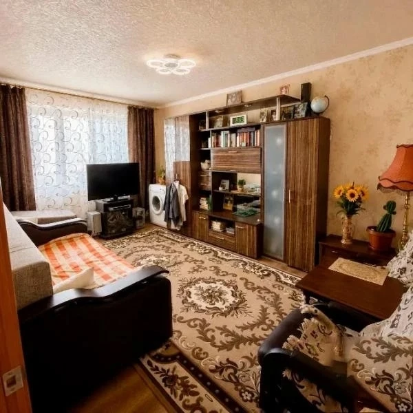 Продается 3к. квартира ул. Терешковой, Текстильщик  в Кировском районе.