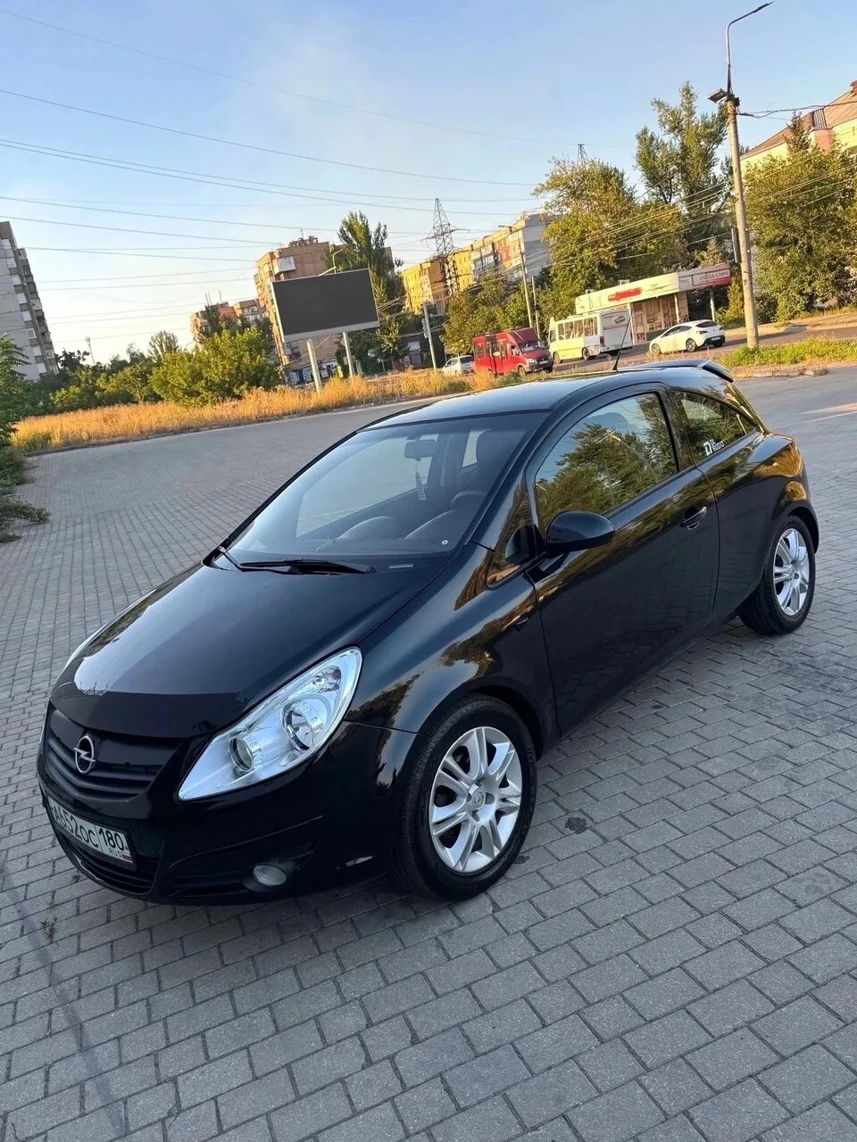 Продам Opel Corsa 2008г.в с родным пробегом 197т.км, я хозяин, любое переоформление! Мо...