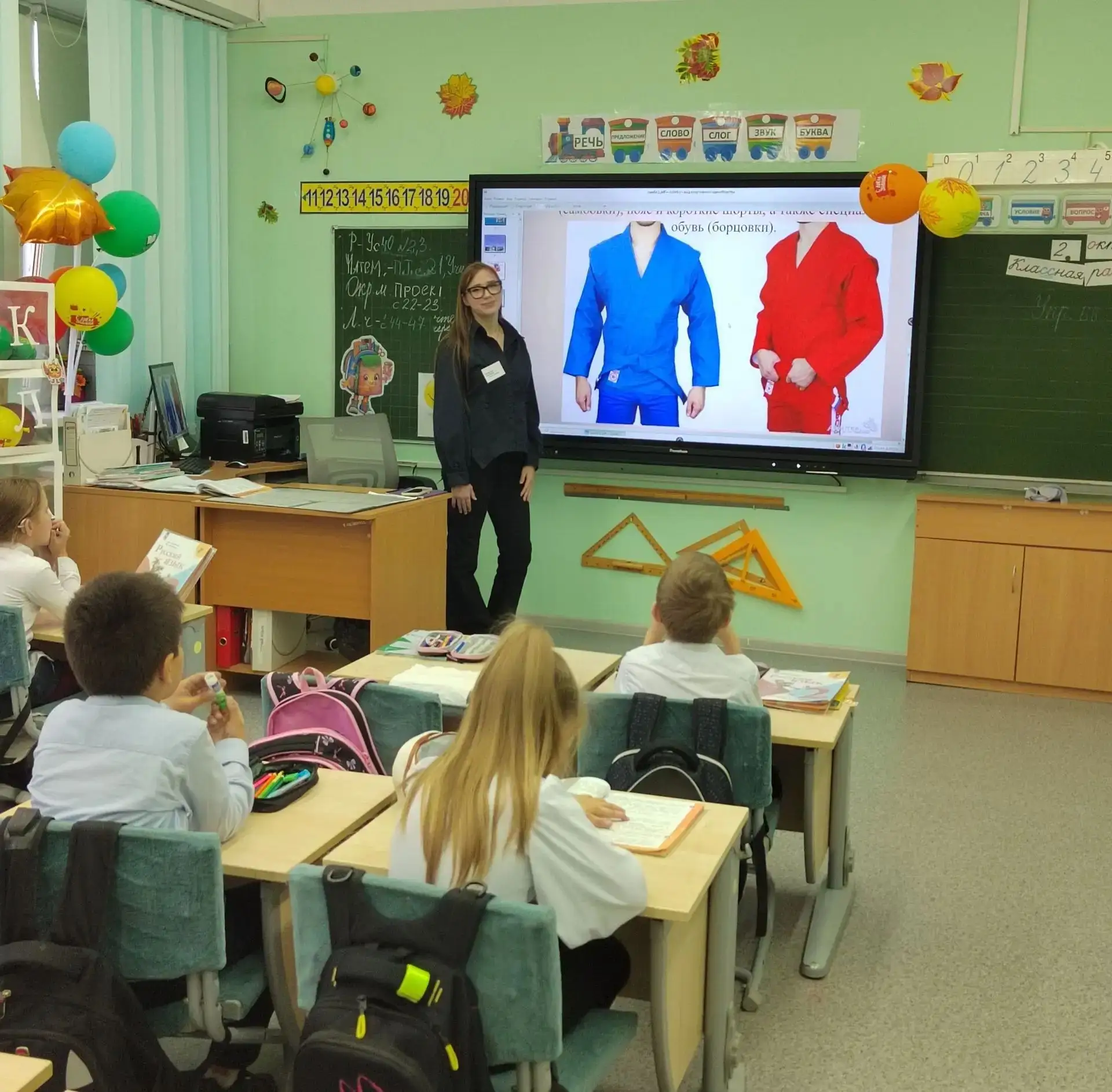 В нашей школе прошел  необычный урок физкультуры для 3-х классов. Занятие по программе ...