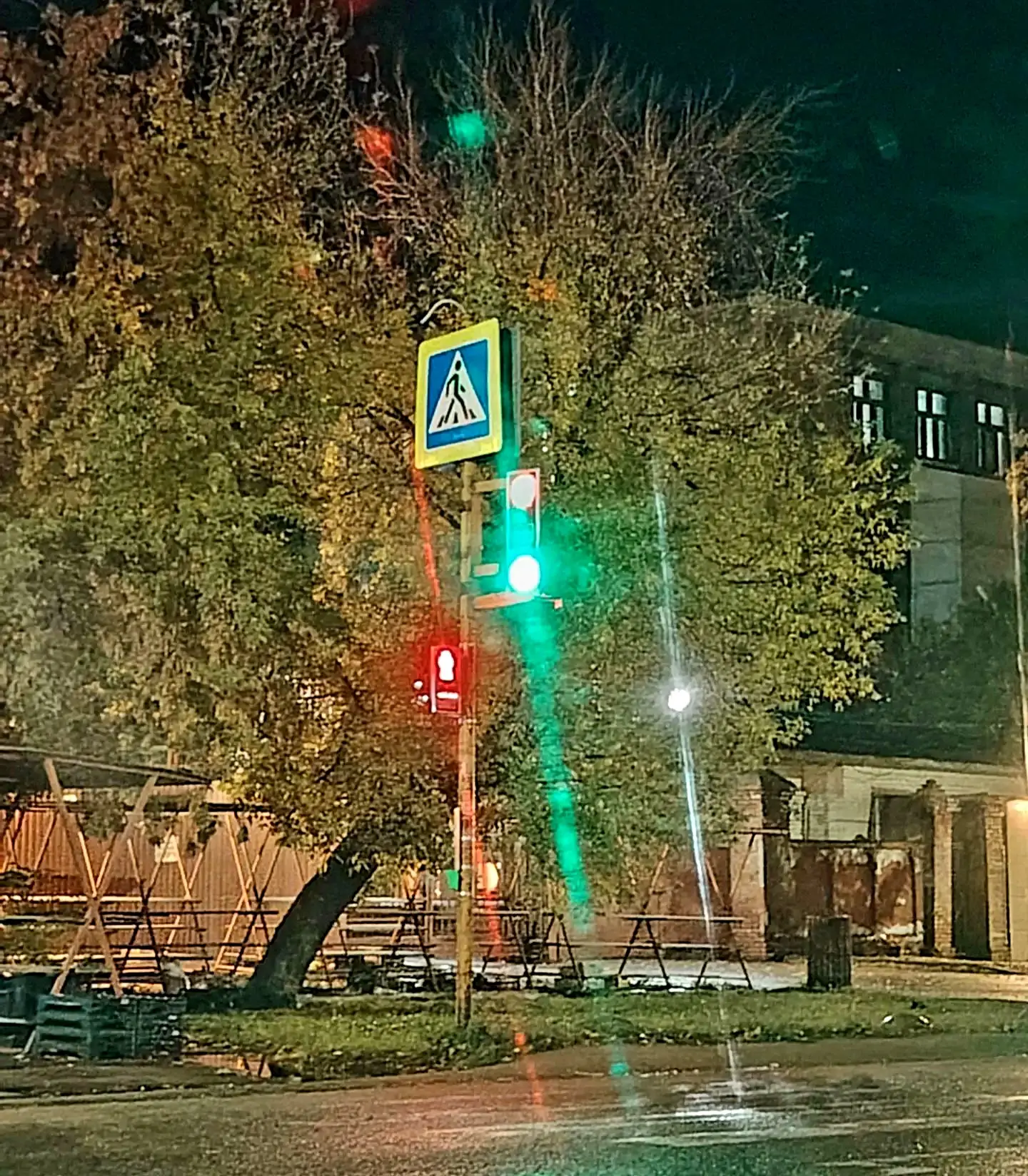Дотыкали...