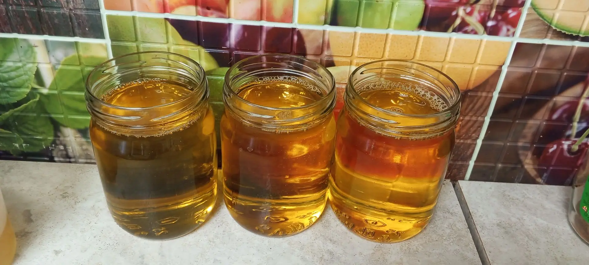 Всем добрый день! Делаем топленое масло 😋 Хоть уже осень, и масло не такое уже яркое, ...