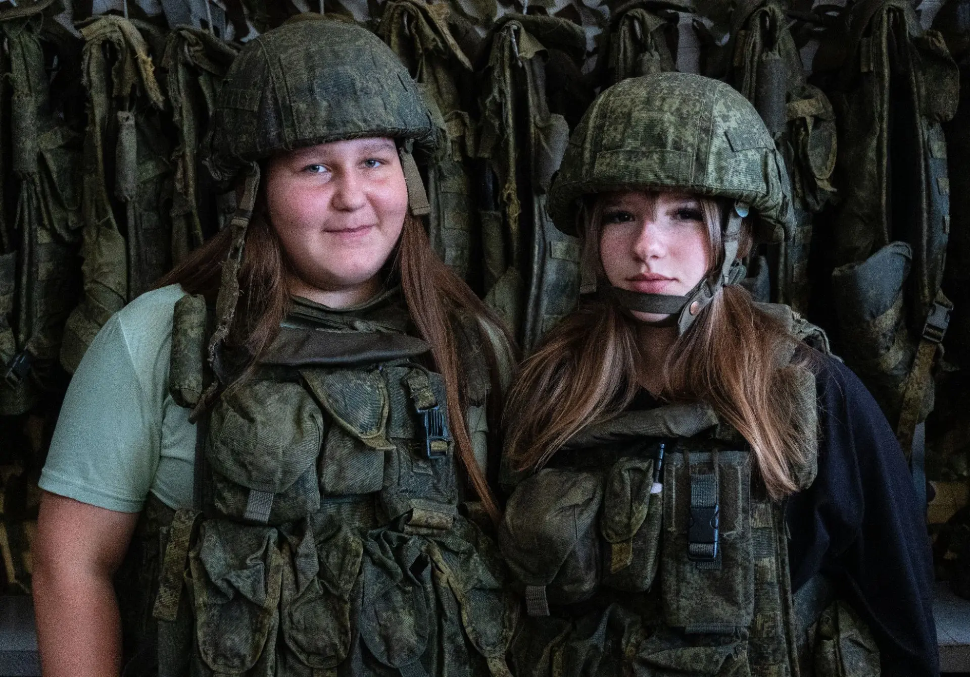 В одной из гвардейских бригад армейской авиации Дальневосточного гвардейского объединен...