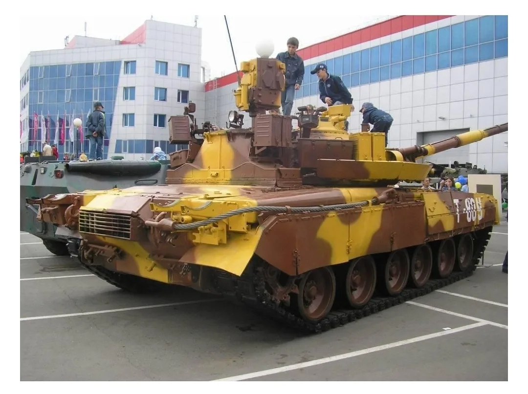 Т-80У-М1 «Барс» возвращается. Омский проект двадцатилетней давности снова замечен на по...